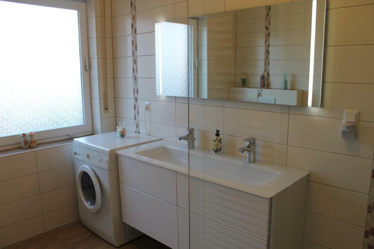 Ferienwohnung-Loga Leer Esterno foto